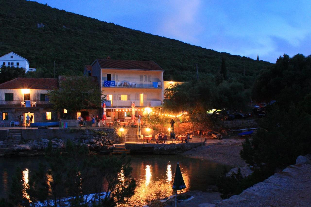 Apartments By The Sea Cove Zarace - Gdinj, Hvar - 2047 Buitenkant foto