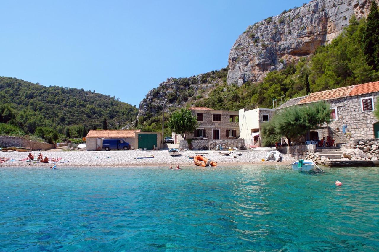 Apartments By The Sea Cove Zarace - Gdinj, Hvar - 2047 Buitenkant foto